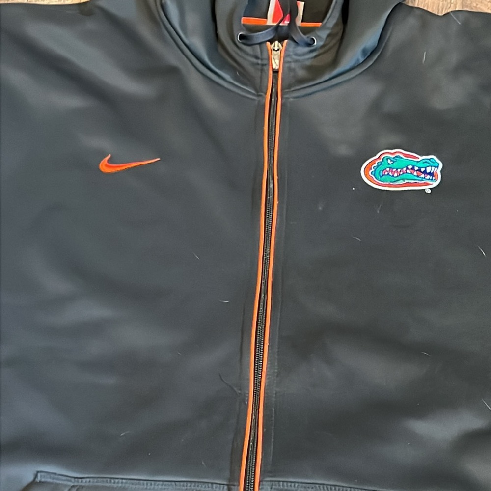 MENS USED UF BASKETBALL FULL ZIP HOODIE - Picture 3 of 4